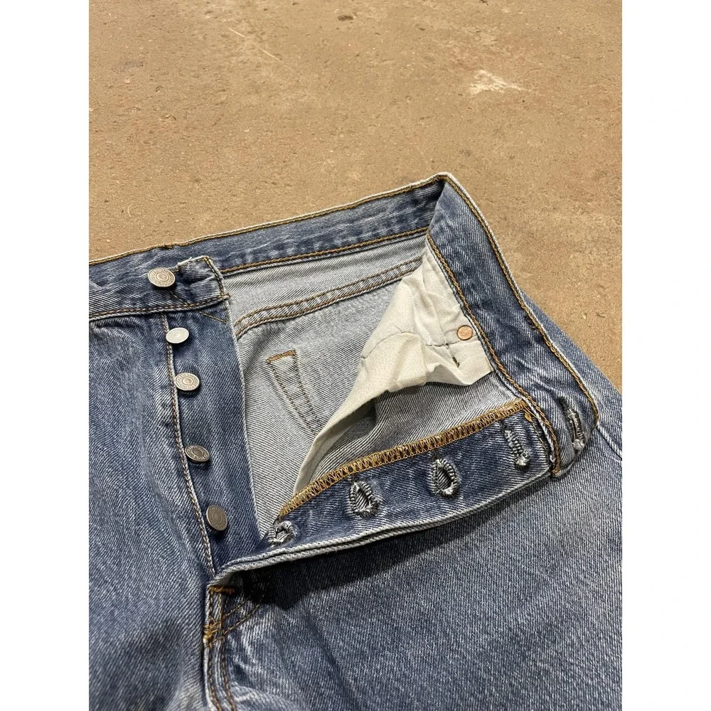 Levis‎ 501 Jeans Mens 36x30 Medium Wash Blue Denim Straight Leg Button Fly